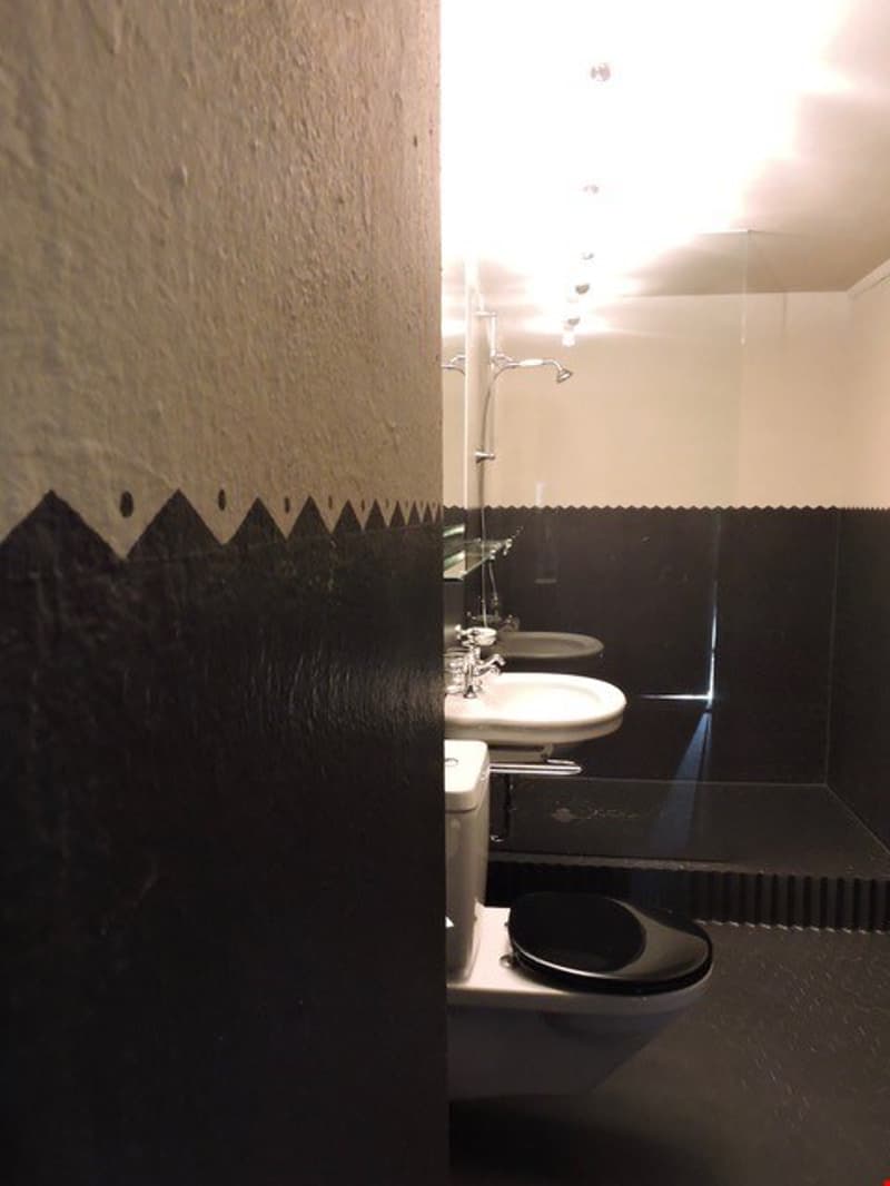 Aufwendig renovierte 3.5-Zimmer-Altbauwohnung im 3. OG links (10)