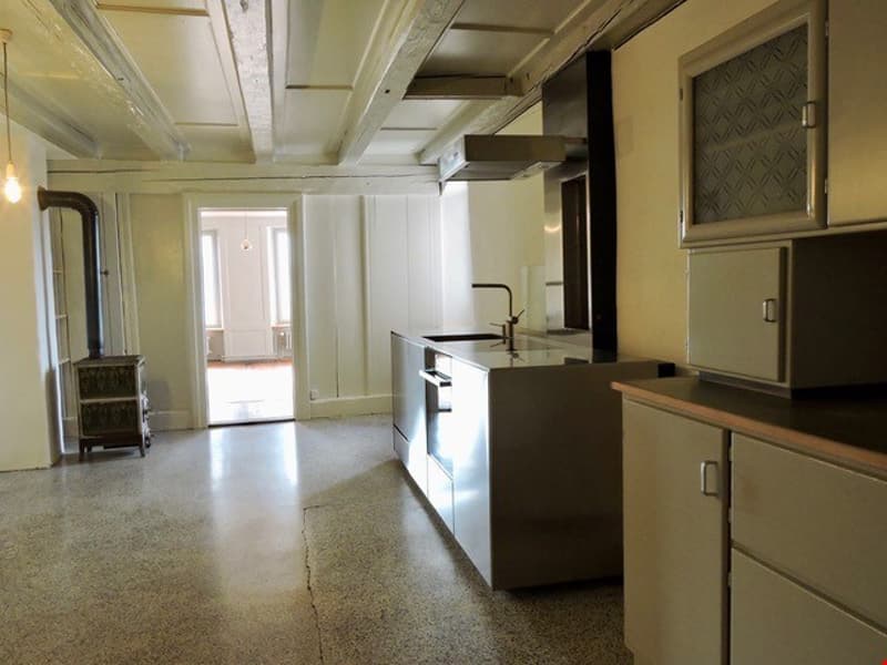 Aufwendig renovierte 3.5-Zimmer-Altbauwohnung im 3. OG links (9)