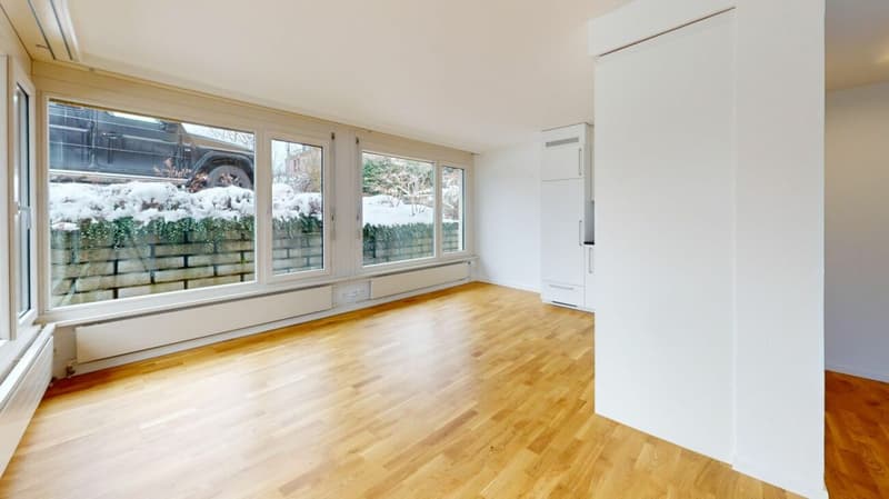 Charmante 2.5-Zimmer-Eigentumswohnung an Bester Lage im Spiegel b. Köniz (4)