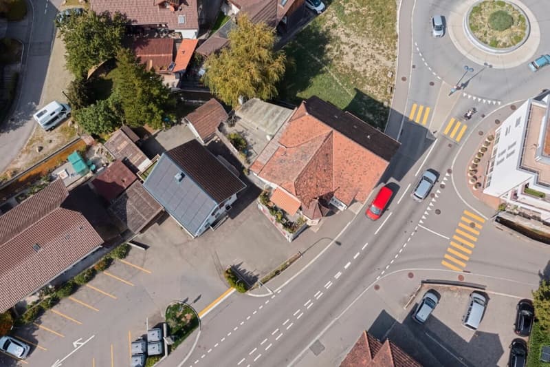 Zwei Wohn- und Geschäftshäuser mit 5 Wohnungen - Unterdorfstrasse 36 + 38, Steffisburg (3)