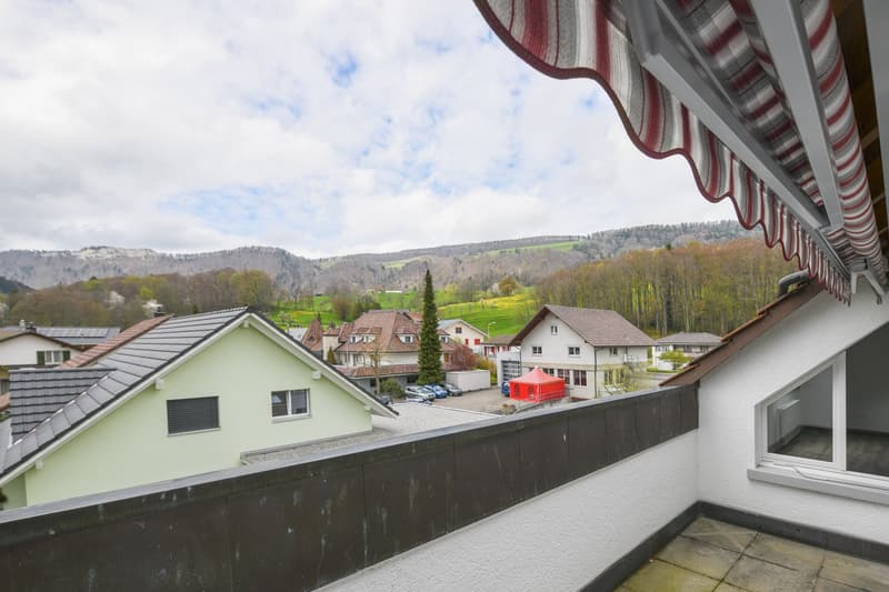 Attraktives 6-Familienhaus mit Einstellhalle – solide Anlageimmobilie in Ramiswil (16)