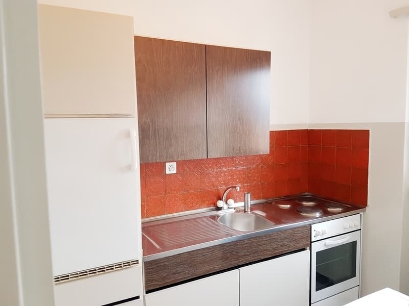 1½ ZI-WOHNUNG IN VACALLO (TI), MÖBLIERT (4)