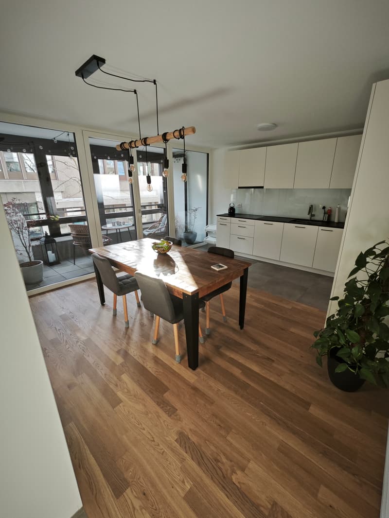 2½ ZI-WOHNUNG IN LYSS (BE), MÖBLIERT, TEMPORÄR (3)