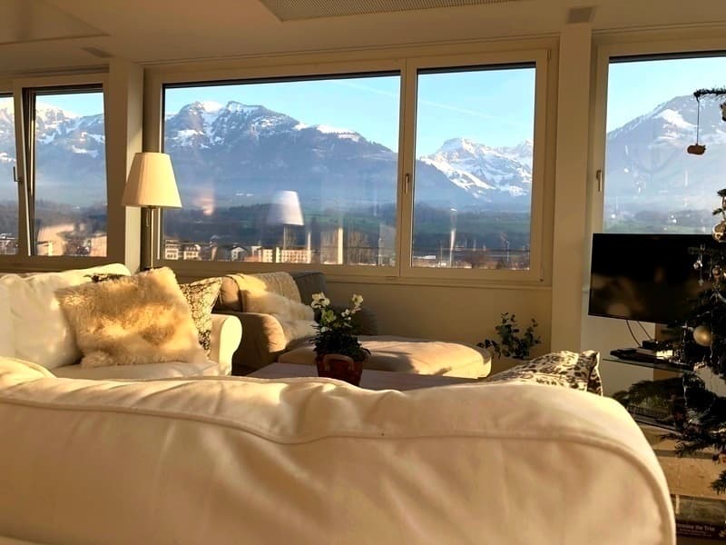5 ZIMMER-ATTIKAWOHNUNG IN SARNEN (OW), MÖBLIERT (2)