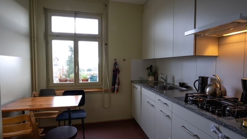 5 ZI-WOHNUNG IN ST. GALLEN, MÖBLIERT, TEMPORÄR (3)