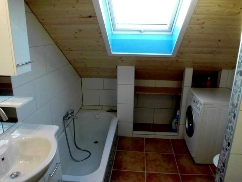 2½ ZIMMER-DACHWOHNUNG IN BASEL - ISELIN, MÖBLIERT (7)