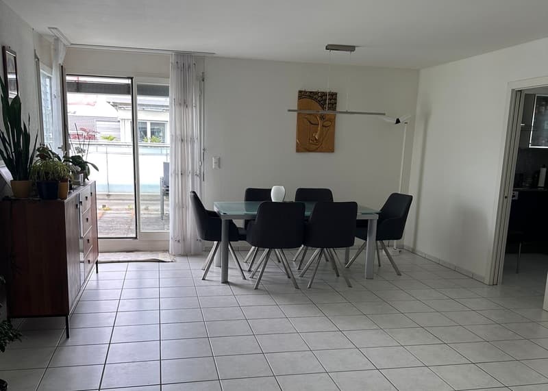 4½ ZI-WOHNUNG IN REINACH (BL), MÖBLIERT, TEMPORÄR (2)