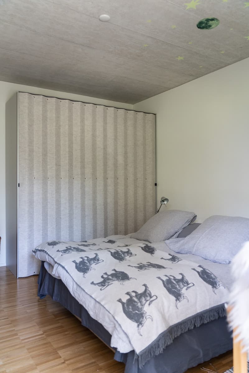 3 ZI-WOHNUNG IN ZOLLIKERBERG (ZH), MÖBLIERT (5)