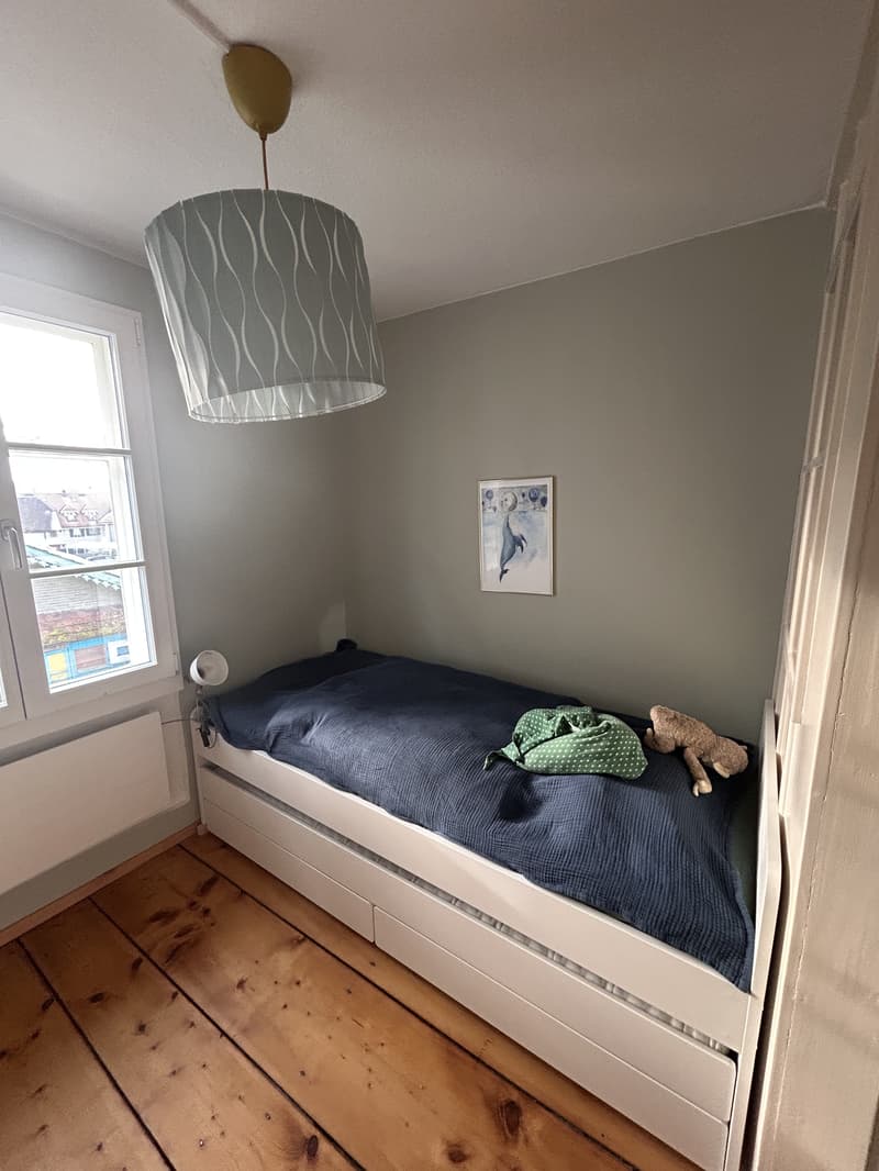 5 ZIMMER-HAUS IN UEBERSTORF (FR), MÖBLIERT, TEMPORÄR (6)