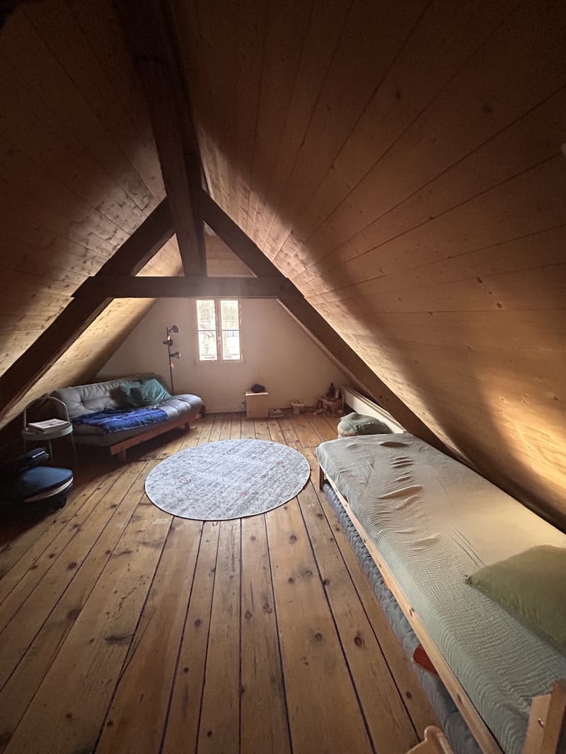 5 ZIMMER-HAUS IN UEBERSTORF (FR), MÖBLIERT, TEMPORÄR (8)