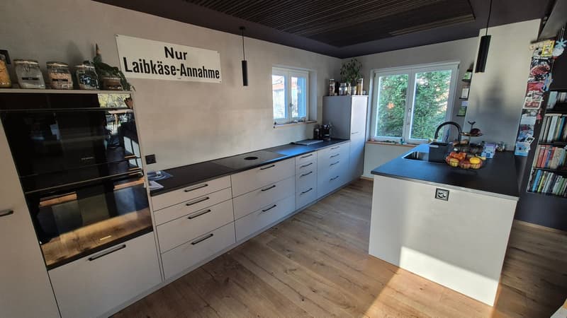 4 ZIMMER-HAUS IN UETENDORF (BE), MÖBLIERT, TEMPORÄR (3)