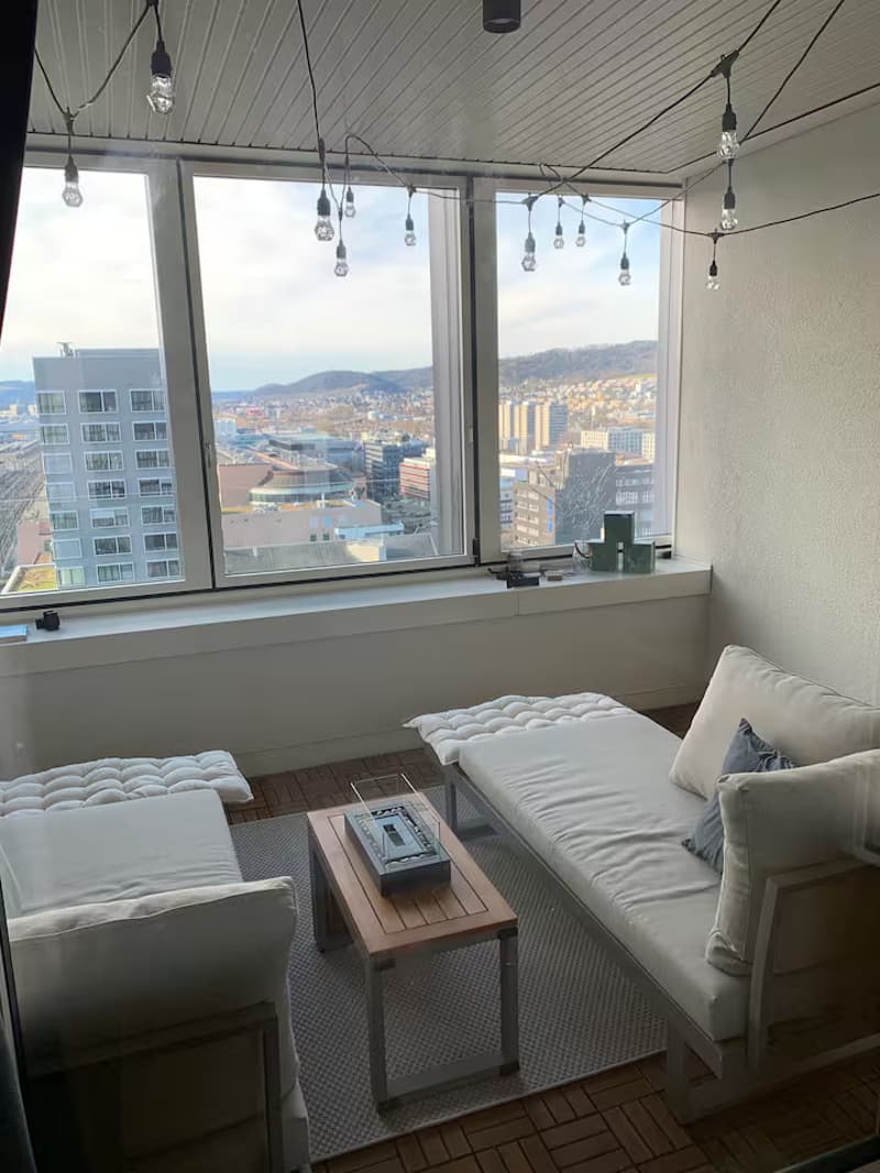 2½ ZI-WOHNUNG IN ZÜRICH - KREIS 9 ALTSTETTEN, MÖBLIERT, TEMPORÄR (4)