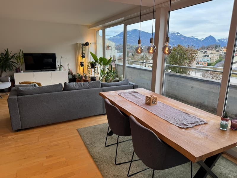 3½ ZIMMER-DACHWOHNUNG IN LUZERN, MÖBLIERT, TEMPORÄR (1)