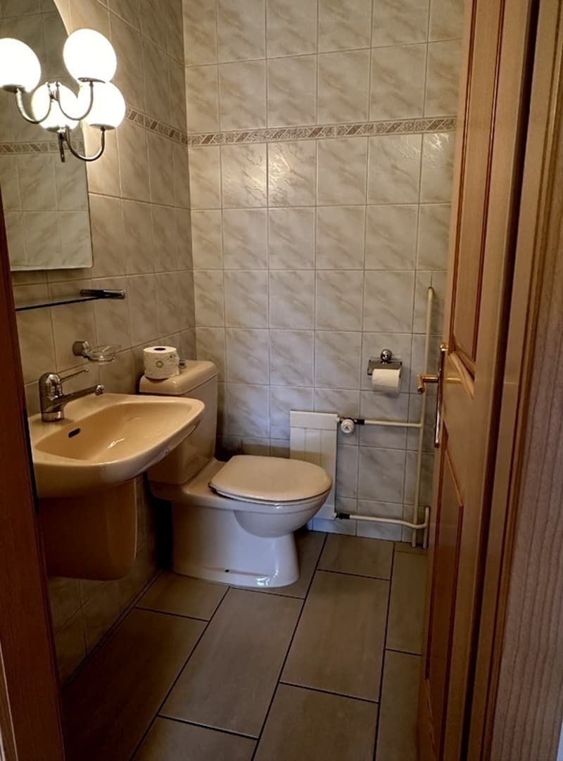 4½ ZI-WOHNUNG IN ITTIGEN (BE), MÖBLIERT (8)