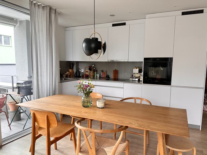 2½ ZI-WOHNUNG IN ZÜRICH - KREIS 9 ALBISRIEDEN, MÖBLIERT, TEMPORÄR (2)