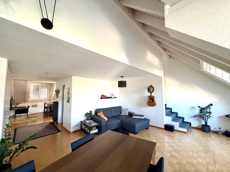 2½ ZIMMER-MAISONETTEWOHNUNG IN WATT (ZH), MÖBLIERT, TEMPORÄR (1)
