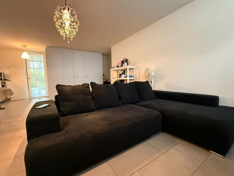2½ ZI-WOHNUNG IN ZÜRICH - KREIS 11 OERLIKON, MÖBLIERT, TEMPORÄR (1)