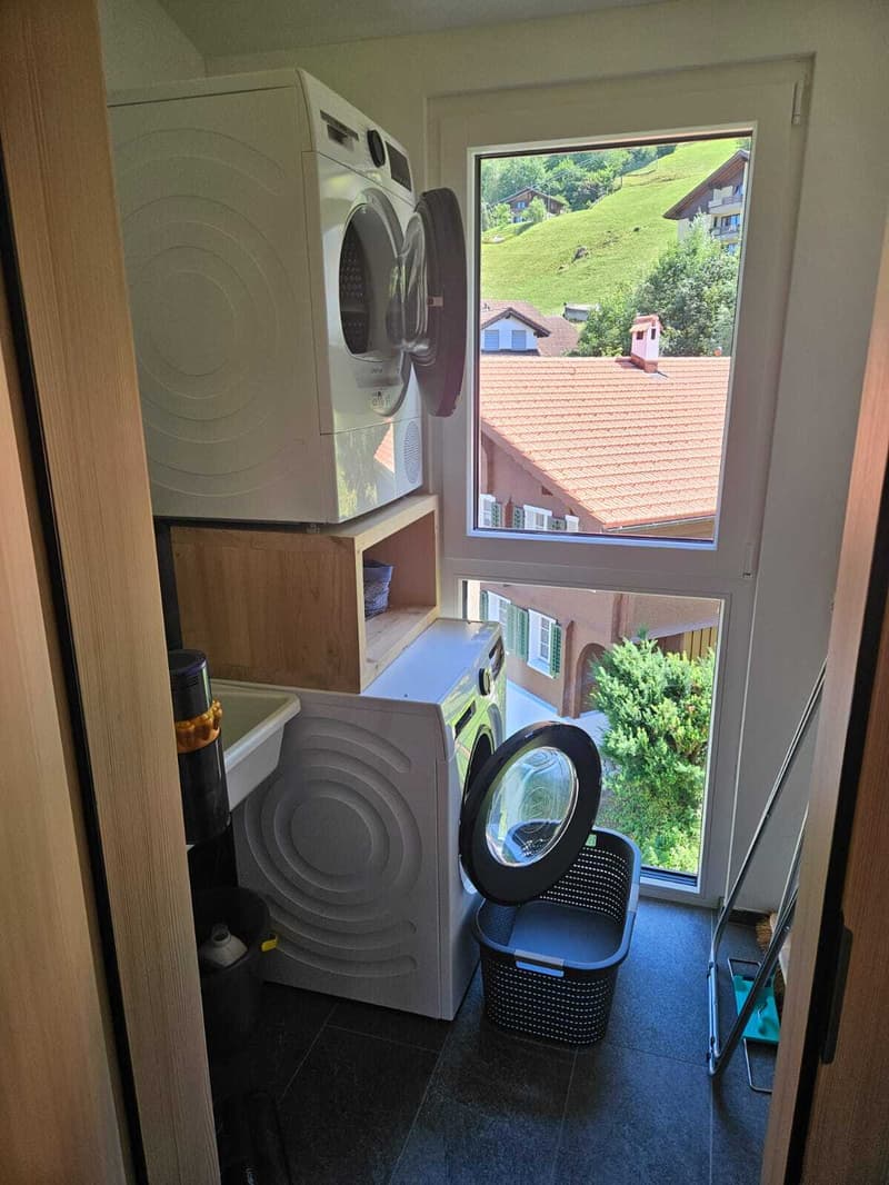4½ ZI-WOHNUNG IN EMMETTEN (NW), MÖBLIERT, TEMPORÄR (6)