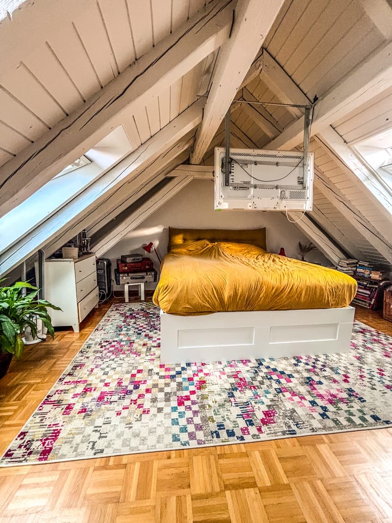 3½ ZIMMER-ATTIKAWOHNUNG IN ZÜRICH - KREIS 3 WIEDIKON, MÖBLIERT, TEMPOR (8)