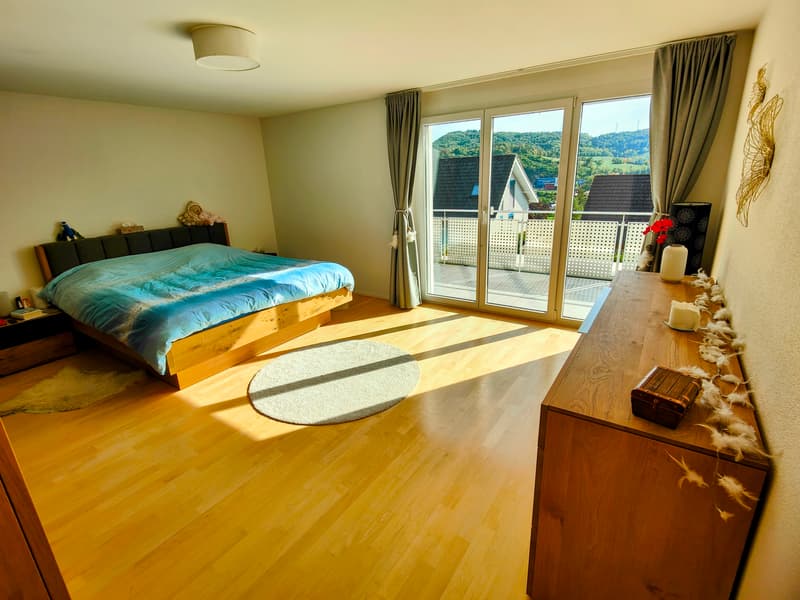 4½ ZIMMER-MAISONETTEWOHNUNG IN LAUSEN (BL), MÖBLIERT, TEMPORÄR (8)