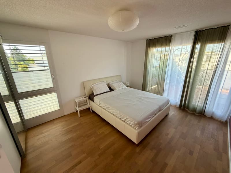 4½ ZIMMER-ATTIKAWOHNUNG IN STUDEN (BE), MÖBLIERT, TEMPORÄR (6)
