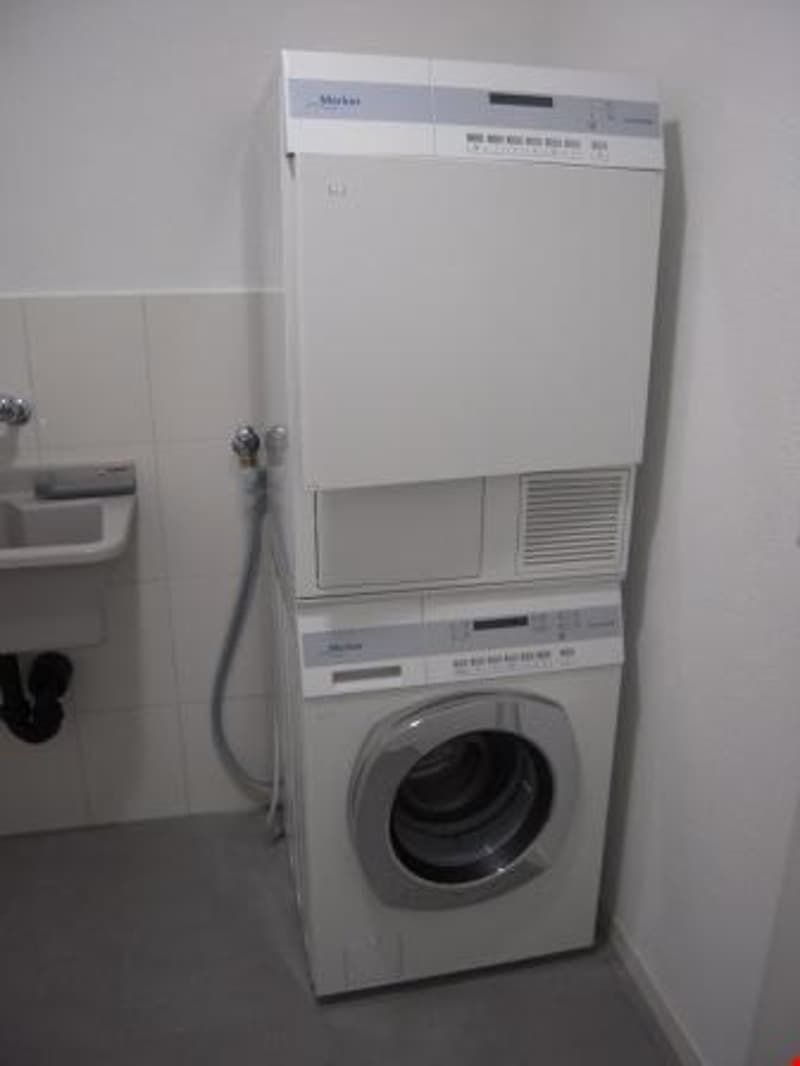 Moderne 4.5-Zimmerwohnung im Zentrum von Lyss (4)