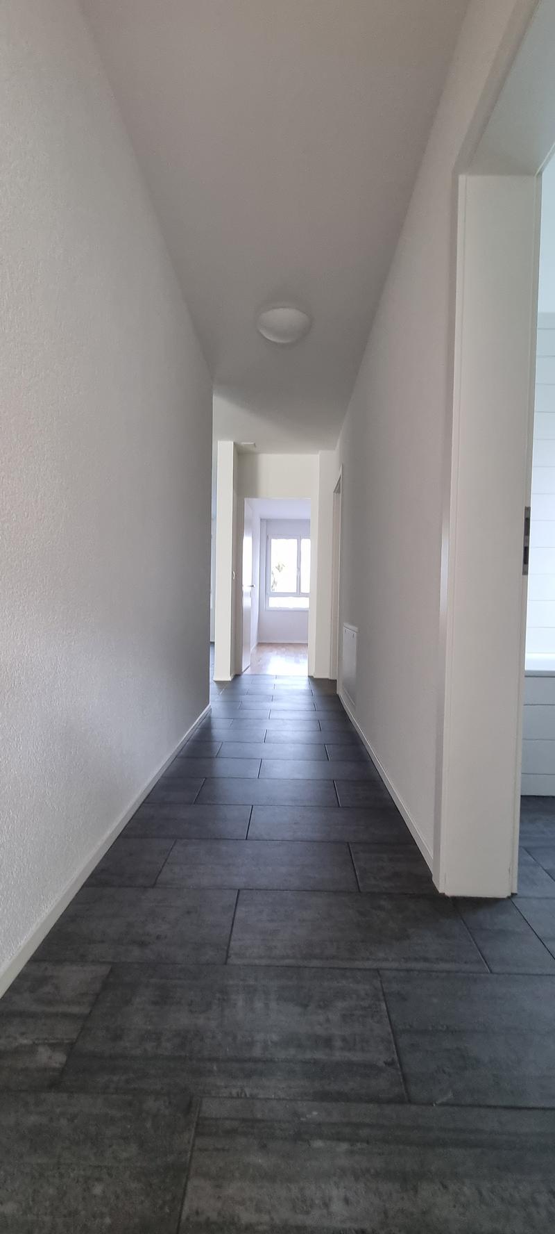 Moderne 4.5-Zimmerwohnung im Oberfeld (7)