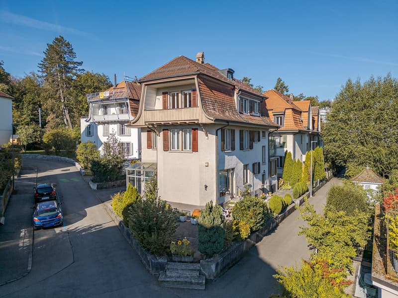Historisches Berner Stadthaus mit einer 7.5- und einer 3-Zimmerwohnung (2)