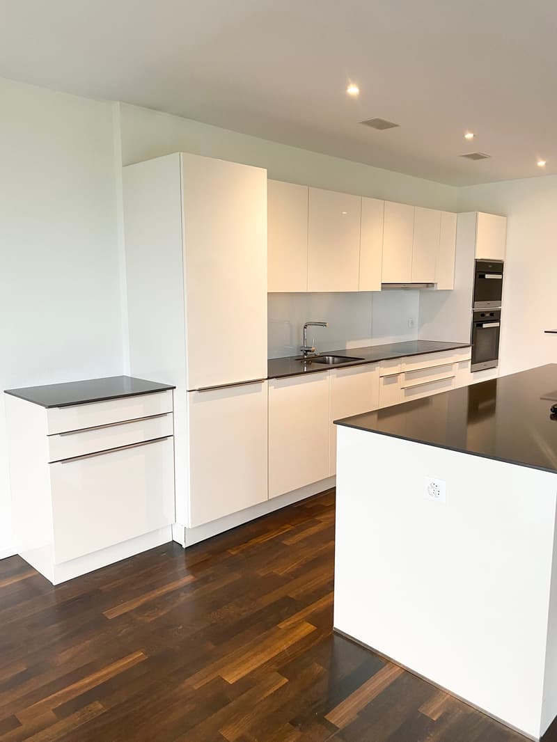 Hochwertige 4.5-Zimmerwohnung mit Wintergarten (3)