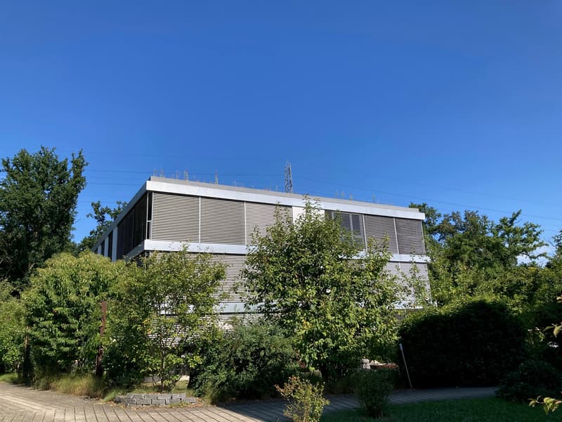 Hochwertige 4.5-Zimmerwohnung mit Wintergarten (1)