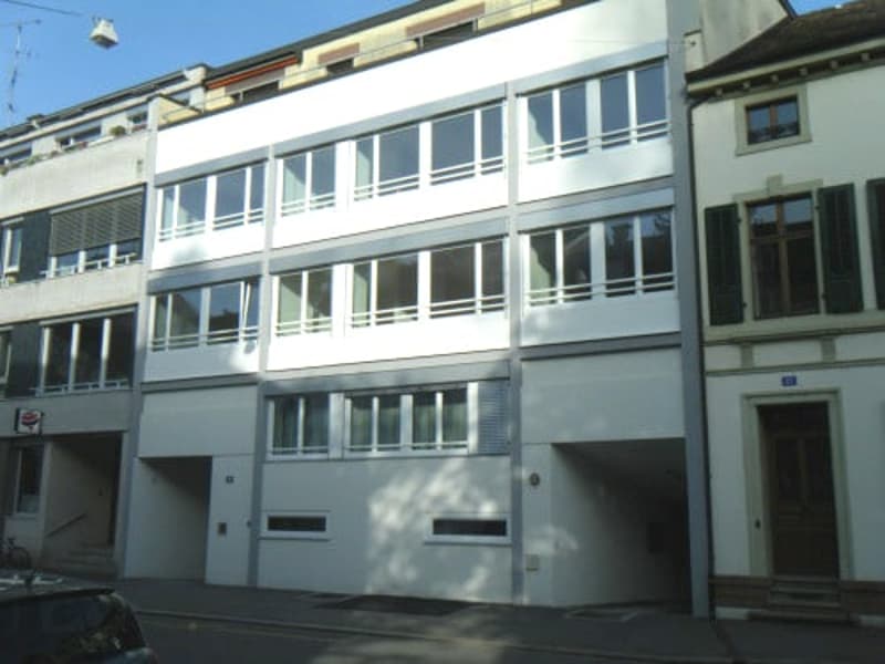 Practical hobby room on the ground floor with water and electricity in a central location near Spalentor (1)