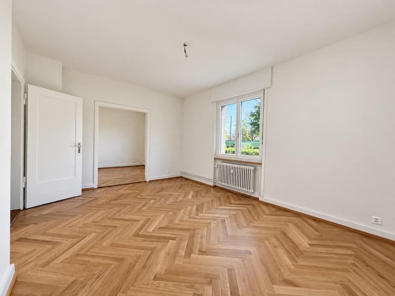 Erstbezug - Stilvoll renovierte 3-Zimmerwohnung mit eigenem Garten (60m2) (3)