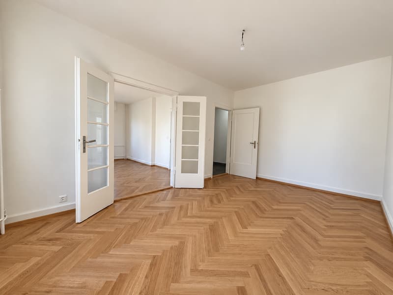 Erstbezug - Stilvoll renovierte 3-Zimmerwohnung mit eigenem Garten (60m2) (4)