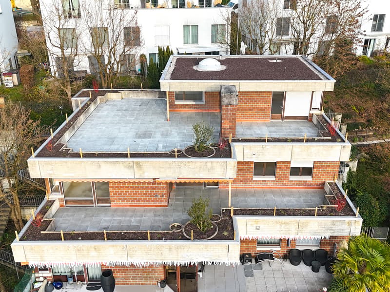 Dream Maisonette - Living with a Far-Reaching View (1)
