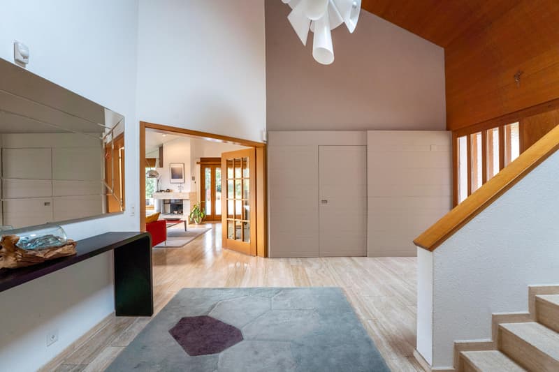 Villa with Panoramic View & Guest Apartment (12)