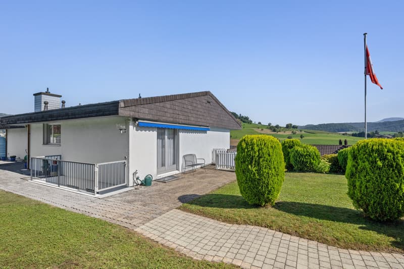 Una casa con vista panoramica & piena di possibilità (7)