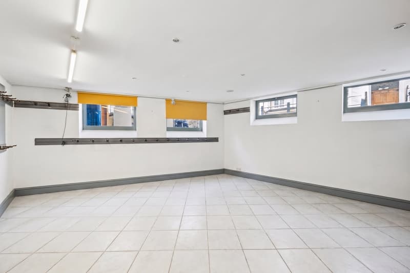 Espace commercial attractif sur la Rathausstrasse à Liestal (9)