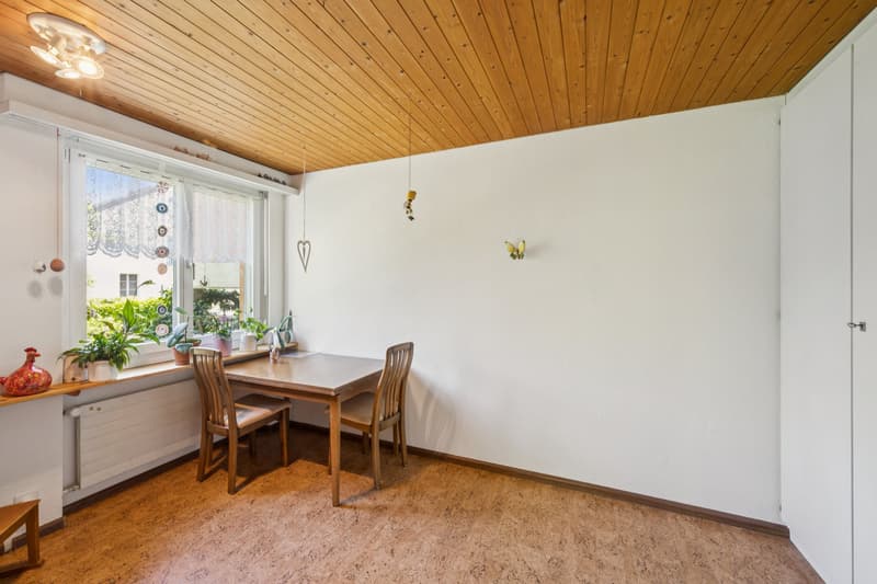 Charming semi-detached house with garden (5)
