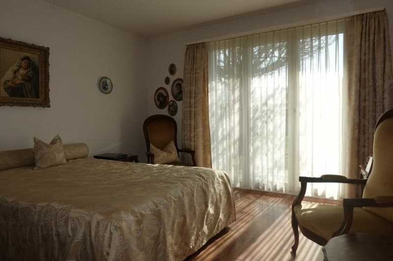 Single-family house with large garden (28)