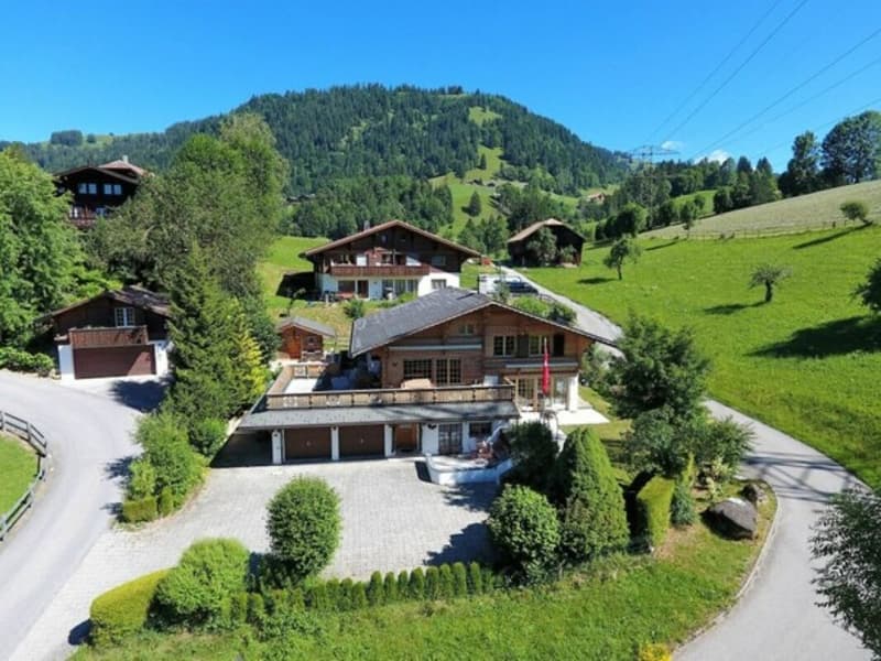 Chalet indipendente a Saanen-Gstaad (1)