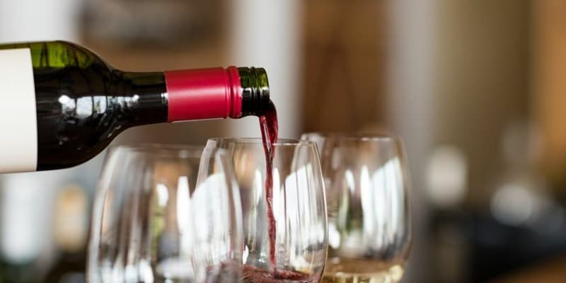 Erfolgreiche Getränke- und Weinhandlung mit Eventgeschäft (3)