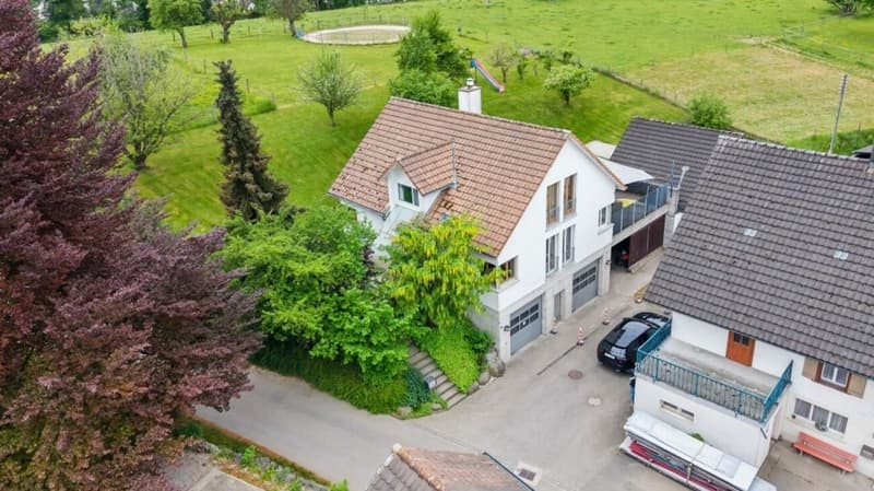 Horse Paradise! Single-family house with horse stable (4)