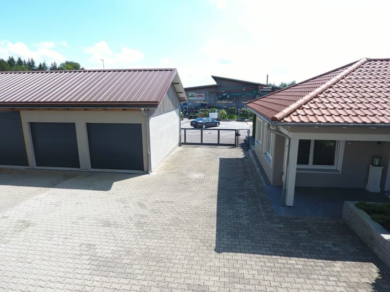 Top Angebot! Reitsportimmobilie mit Haus und Reithalle (30)