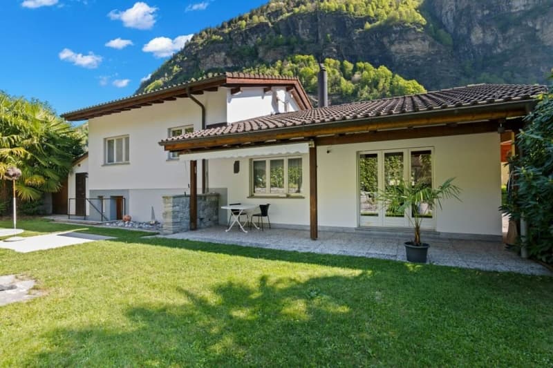 Wohnen an ruhiger Lage mit viel Privatsphäre im sonnigen Tessin (1)