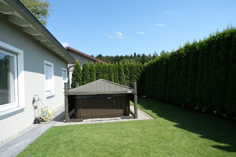 Reserviert! Reitsportimmobilie mit Haus und Reithalle (15)