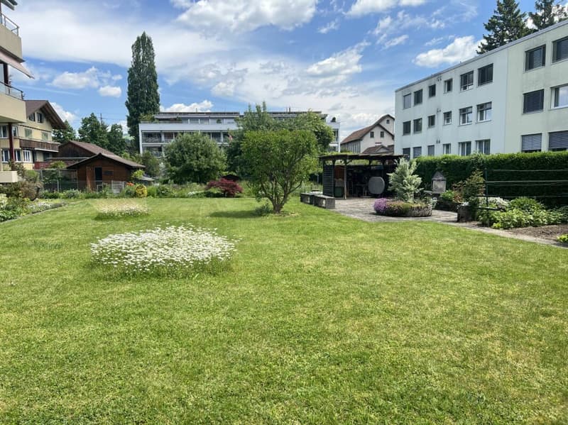 Einzigartige Gewerberäumlichkeiten im EG & UG (40)