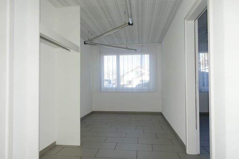 Einzigartige Gewerberäumlichkeiten im EG & UG (9)