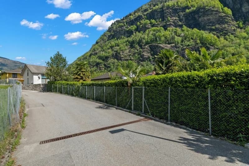 Wohnen an ruhiger Lage mit viel Privatsphäre im sonnigen Tessin (38)