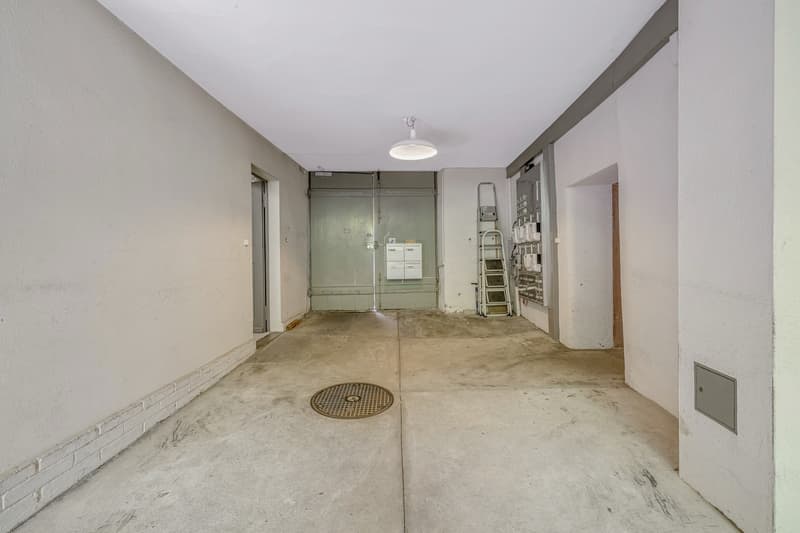 gedeckter Einfahrt Innenhof