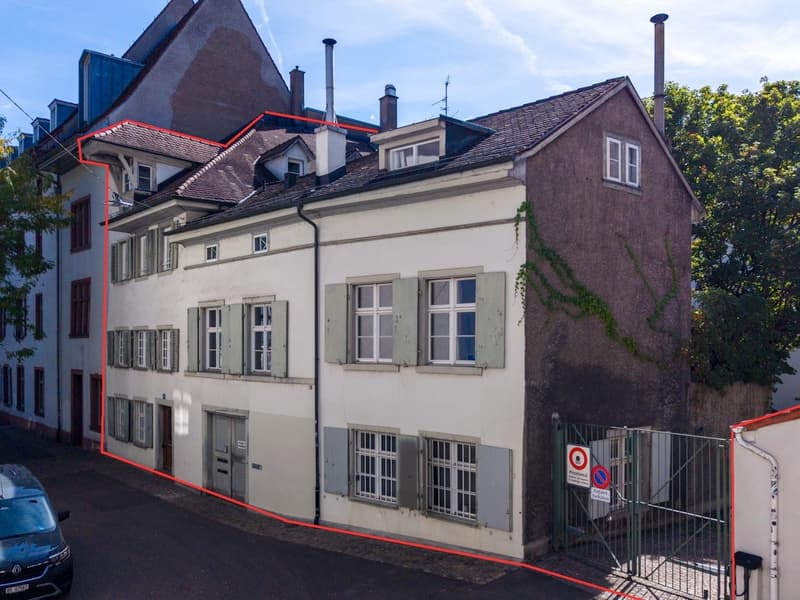 Strassenfassade